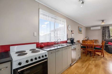 Photo of property in 2/38 Barrys Road, Glendene, Auckland, 0602