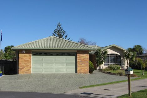 Photo of property in 5 Karaka Lane, Whakatane, 3120