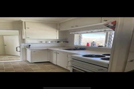 Photo of property in 32 Karaka Road, Beachlands, Auckland, 2018