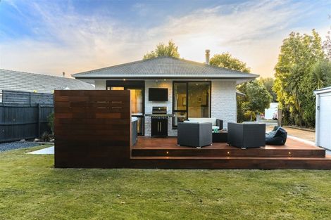 Photo of property in 6 Bidwell Place, Hillmorton, Christchurch, 8025