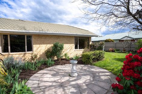 Photo of property in 12 Windsor Court, Rangiora, 7400