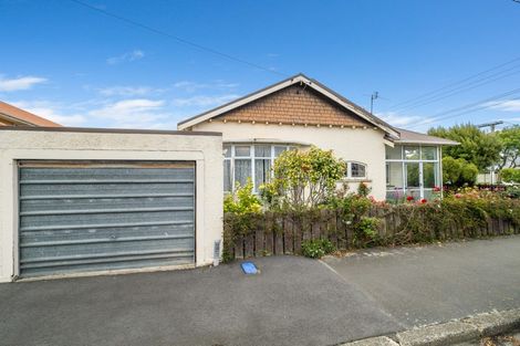 Photo of property in 2 Grove Street, Saint Kilda, Dunedin, 9012