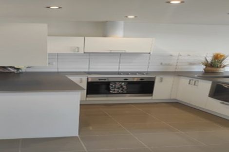 Photo of property in 13e/71 Spencer Road, Oteha, Auckland, 0632