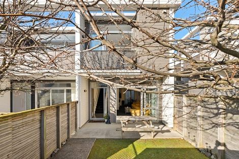 Photo of property in 11/59 The Parade, Island Bay, Wellington, 6023