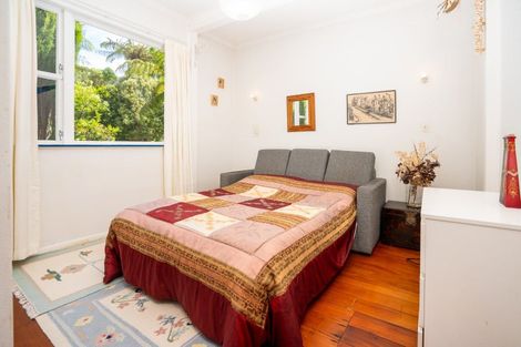 Photo of property in 78 Parkvale Road, Karori, Wellington, 6012