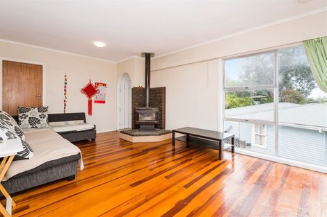 Photo of property in 578 Glenfield Road, Bayview, Auckland, 0629