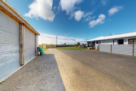 Photo of property in 49 Hokio Sand Road, Hokio Beach, Levin, 5571