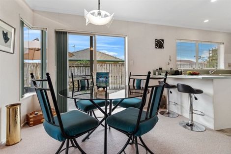 Photo of property in 11 Denny Hulme Drive, Mount Maunganui, 3116