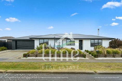Photo of property in 3 Pegasus Main Street, Pegasus, 7612