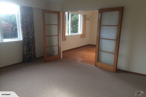 Photo of property in 2/54 Kings Crescent, Hutt Central, Lower Hutt, 5010