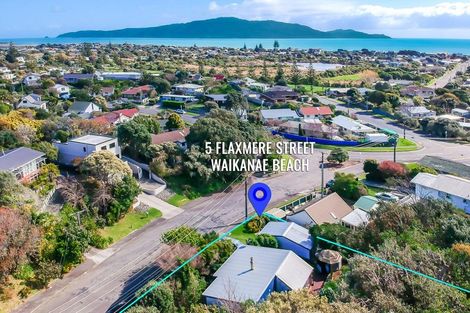 Photo of property in 5 Flaxmere Street, Waikanae Beach, Waikanae, 5036