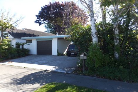 Photo of property in 22 Powell Crescent, Ilam, Christchurch, 8041