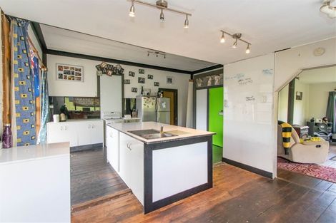 Photo of property in 1959 Tarata Road, Tarata, Inglewood, 4387