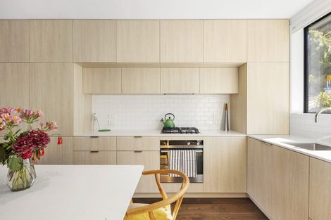 Photo of property in 2 Jean Caldwell Way, Island Bay, Wellington, 6023