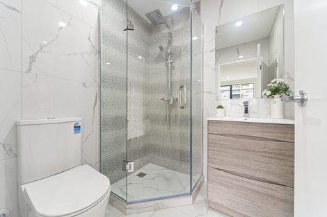 Photo of property in 11a Rountree Place, Conifer Grove, Takanini, 2112