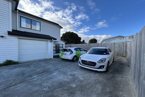 Photo of property in 16b Romney Place, Manurewa, Auckland, 2102