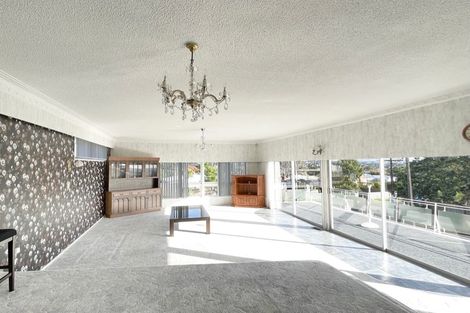 Photo of property in 11 Gilliam Street, New Lynn, Auckland, 0600