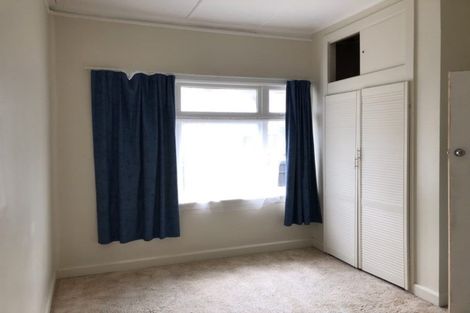 Photo of property in 18 Lombard Street, Palmerston North, 4410
