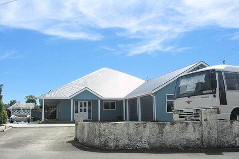 Photo of property in 2/26a Lake Terrace Road, Burwood, Christchurch, 8061