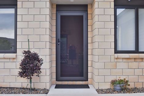 Photo of property in 4 Patatee Terrace, Baverstock, Hamilton, 3200