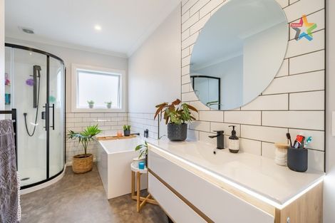 Photo of property in 28d Stockdale Street, Wainuiomata, Lower Hutt, 5014