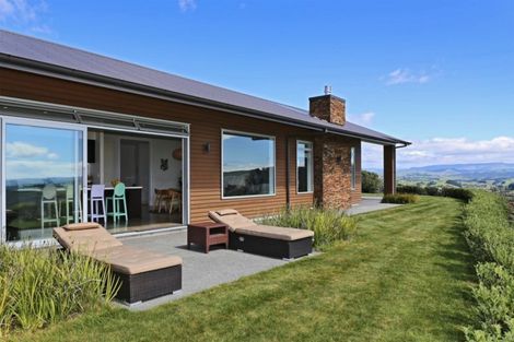 Photo of property in 140 Eskridge Drive, Eskdale, Napier, 4182