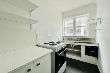 Photo of property in 512 Adelaide Road, Berhampore, Wellington, 6023