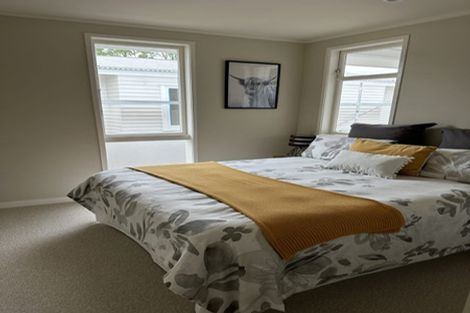 Photo of property in 28 Airdrie Road, Ranui, Auckland, 0612