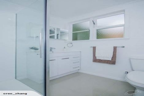 Photo of property in 53 Line Road, Glen Innes, Auckland, 1072