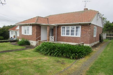 Photo of property in 13 Massey Avenue, Greenlane, Auckland, 1061