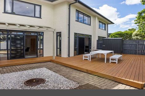 Photo of property in 8/2 Armoy Drive, East Tamaki, Auckland, 2016