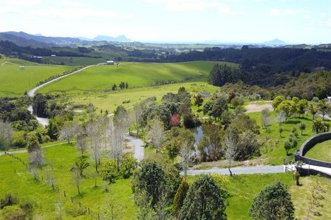 Photo of property in 797 Millbrook Road, Waipu, 0582