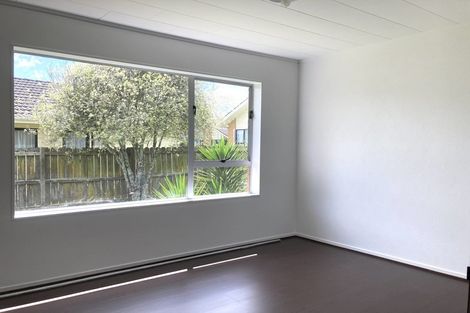 Photo of property in 1/43 Blacklock Avenue, Henderson, Auckland, 0612