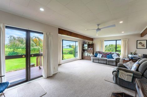 Photo of property in 63 Kerrytown Road, Kerrytown, Timaru, 7975