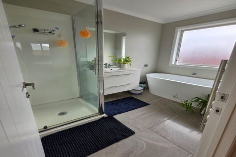 Photo of property in 73 Kippenberger Avenue, Rangiora, 7400