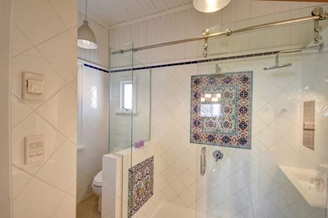 Photo of property in 3 Peel Street, Mornington, Dunedin, 9011