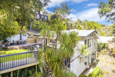 Photo of property in 54 Chatsworth Road, Silverstream, Upper Hutt, 5019