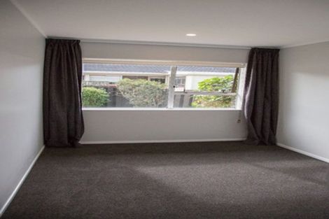 Photo of property in 4/57 Moana Avenue, One Tree Hill, Auckland, 1061