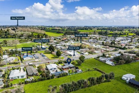 Photo of property in 537 Richmond Road, Lepperton, New Plymouth, 4373