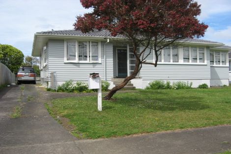 Photo of property in 108 Chingford Close, Mangere, Auckland, 2022