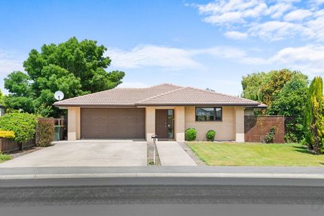 Photo of property in 16 Monet Vale, Rolleston, 7614