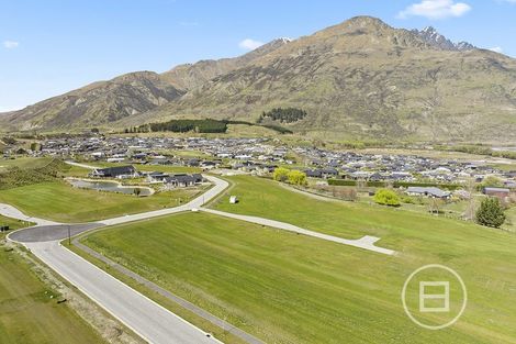 Photo of property in 17 Kahiwi Drive, Lower Shotover, 9304