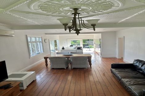 Photo of property in 13 Pukenui Street, Strandon, New Plymouth, 4312