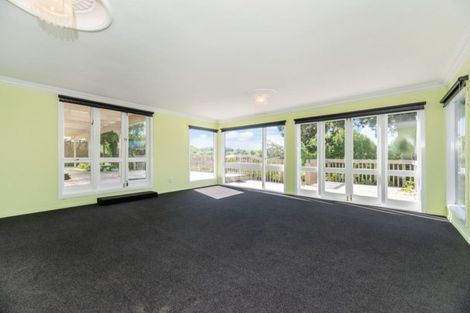 Photo of property in 212 Pine Valley Road, Dairy Flat, Silverdale, 0992