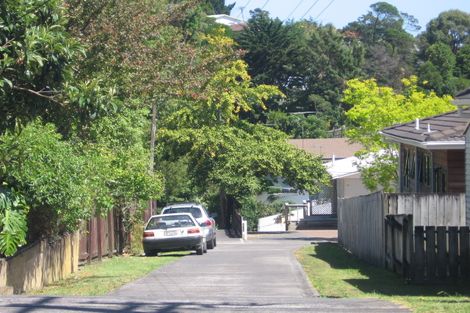 Photo of property in 2/20 Elliott Avenue, Bayview, Auckland, 0629