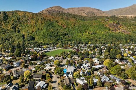 Photo of property in 23a Inverness Crescent, Arrowtown, 9302