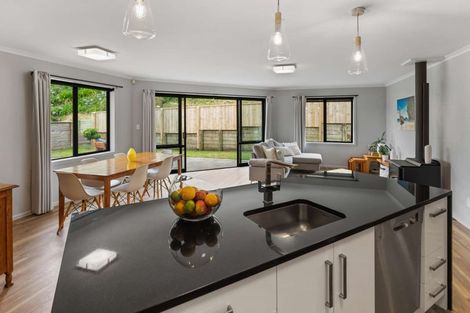 Photo of property in 1 Attrill Place, Tawhero, Whanganui, 4501