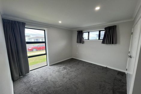 Photo of property in 2 Trafalgar Street, Levin, 5510