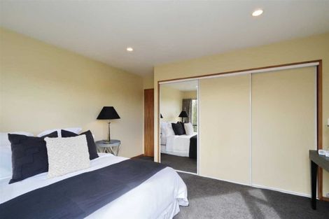 Photo of property in 3/96 Wainui Street, Riccarton, Christchurch, 8041