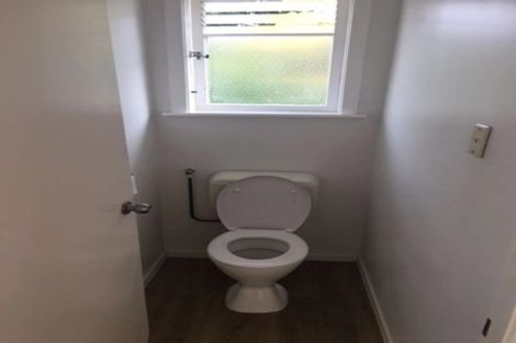 Photo of property in 23 Sheridan Drive, New Lynn, Auckland, 0600